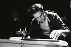 Simon Steen-Anderson performing during a rehearsal prior to OM 17, San Francisco CA (2012)