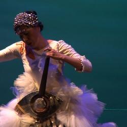 Dohee Lee with her eye harp performing “Ara” during OM 18, San Francisco CA (2013)