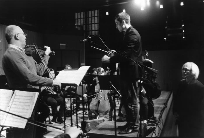 A rehearsal of Tigran Mansurian's "Romance for Violin and Strings" prior to the third concert of OM 20 (2015)