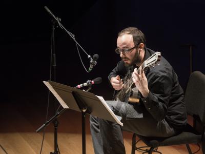 Elliot Simpson performing during OM 21, San Francisco CA (2016)
