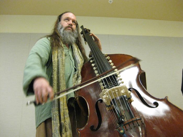 Mark Deutsch, playing a modified string bass, San Francisco